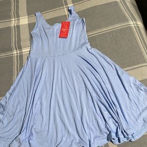 Beautiful and simple blue dress: